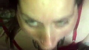 Que rica chúpala que le doy a mi amigo, deepthroating his black cock.