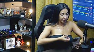 I showed my cock to Renatinha Mello, she loved it, did we hook up?