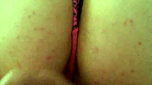 coroa rabuda showing off her big ass in amateurs