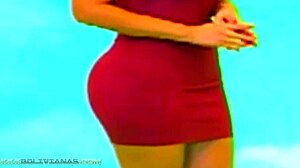 La belle femme aux gros seins est la plus desiree de france