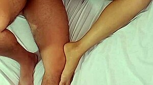 não aguentei e gozei dentro da minha prima, mr couple?