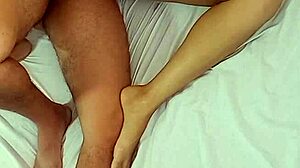 não aguentei e gozei dentro da minha prima, mr couple?