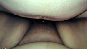 frotando su verga en mi clirotris con masturbacion intensa