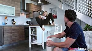 Stepsis Helps Bro In Very Sexy Fantasy Way