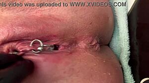 Pierced Area Gentle Rubbing In Latex Gloves