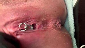 Pierced Area Gentle Rubbing In Latex Gloves