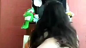 novinha dançando pelada quem é essa delícia