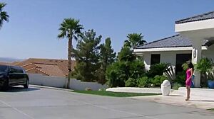 Coppia conservatrice alla festa più hot al Mansion Scambisti