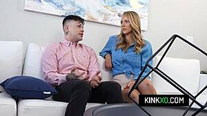 Hey, check out hot stepmom Jasmine Daze and stepdaughter Angel Gostosa fucking the neighbor