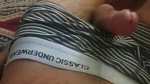 Masturba��o guiada enquanto gozo bem gostoso