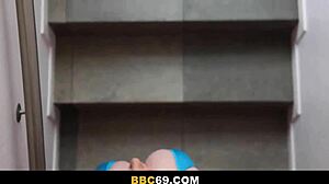 Twerking workout with big tits and toys.