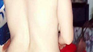 Homemade pov video with cute amateurs riding softly, exciting conclusion.