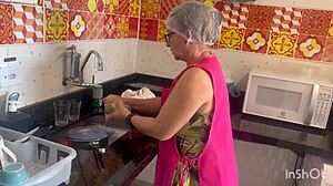 The old maid came on to me and I fucked her in sheer