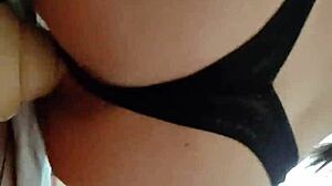 Latina Girl Masturbates With Big Dildo During Quarantine, Fucking Her Pussy Hardcore.