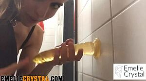 Emelie Crystal - Analsex Vorbereitung
