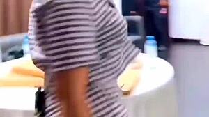 daniela darcourt moviendo el culo