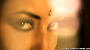 Beautiful nude bollywood chick undresses in erotic striptease