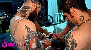 Brazilian roulette: girls suck horny guys wherever it lands 😈