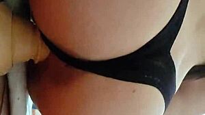 Latina Girl Masturbates With Big Dildo During Quarantine, Fucking Her Pussy Hardcore.