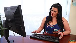 Angelina wields her big strap-on for maggie