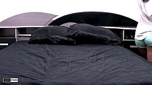 amigo gostoso veio me fude a minha ppk em casa