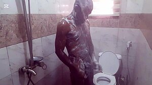 Women Respect Sweet Pussy with Deep Emotions