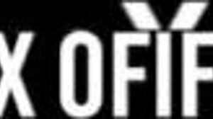 chrissy daniels licks maxines clit while finger fucking her pussy 😈