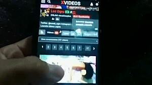 corno safado filmando sua esposa sendo devorada por dois dotado e gozada na boca 😈