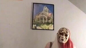 Lily Kig shares her latest update in a casual video session