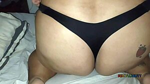 bbw peituda tries a porn experience with german tattoo artist 😏 full video on red