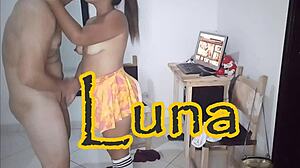 al final me mete los dedos en el culo y tengo un orgasmo anal luna la venezolanita 😍