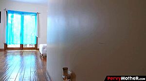 i discovered my step mom with her stepsister