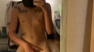 I Ride And Squirt Like Crazy With A Latina In A Threesome Smash