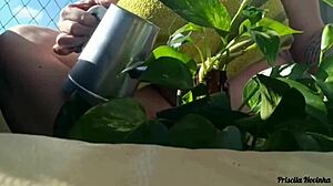 Regando Minhas Plantas Toda Pelada Na Varanda Para Quem Quiser Ver - Parte 02-