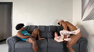 Meu Marido Perdeu A Aposta E Teve Que Me Ver Dando O Cu Com Anal Pro Seu Melhor Amigo Di Trabalho