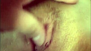 cogiendo delicioso squirt en primera vez