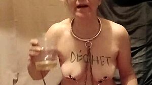 esclave f autoseance with uro insults and masturbation