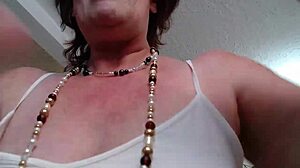 sexy pawg dawnskye1962 lets you explore my body armpits ass under boob behind knees 😏