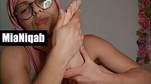 Mia niqab compilation 9 features ass worshiping, blowjob, and rough riding in lingerie.
