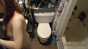 Smoking fetish in the toilet!