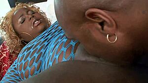 Is that ass fat? Mizz Luvli and Rock the Icon in big cock scene