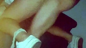 Mostrando pro corno como se come a esposa putinha dele