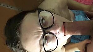 in this homemade scene, the girlfriend struggles to suck with her mouth closed