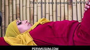 The fitness trainer seduces his exotic arabic client.