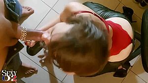 Want to watch the french slut's deepthroat and ass fingering?