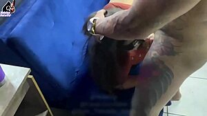 wife has sex with tattoo artist in front of cuckold husband parte 01