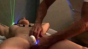 BBW Muscular Woman Gets Intense Fingering Massage on Small Waist