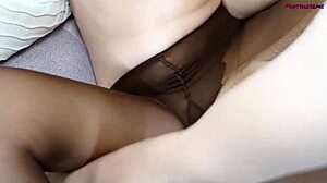 Vika Seduces Kenneth in Pantyhose