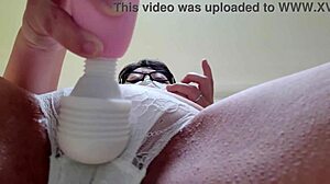 i watch my married wife masturbate her wet pussy