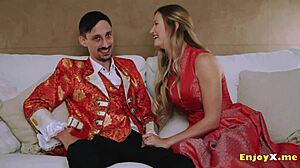 can this blonde blowjob you?